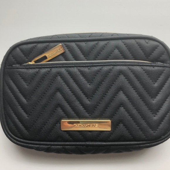 tartan + twine Handbags - Tartan + Twine makeup bag